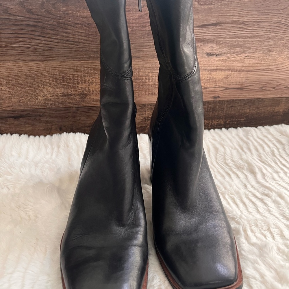 Franco Sarto Women’s Stevie Mid Shaft leather boot. - Picture 6 of 7
